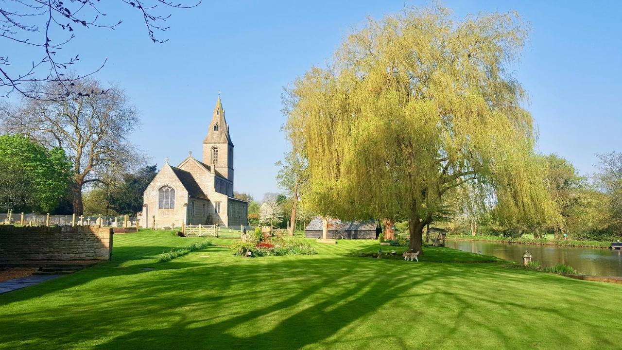 River Nene Cottages Water Newton Exterior foto