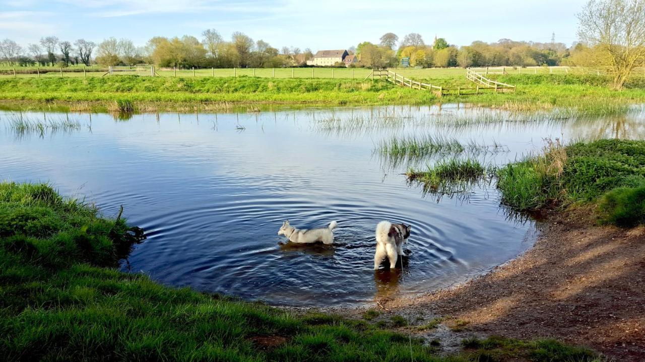 River Nene Cottages Water Newton Exterior foto