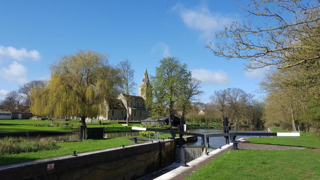 River Nene Cottages Water Newton Exterior foto